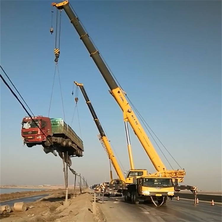 右江汽车吊车救援多少钱