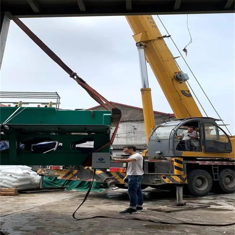 右江大吨位吊车租赁应急保障方案|化解突发吊装需求难题
